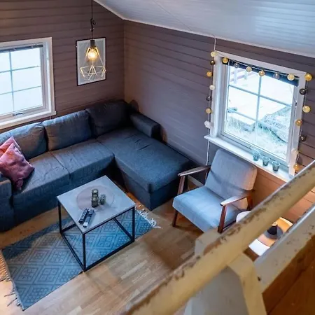 Authentic Cozy Rorbu *